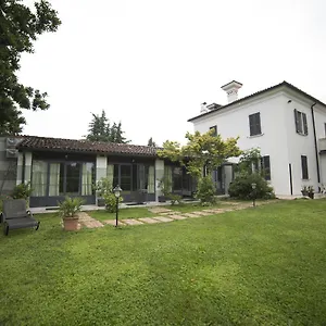 Franca In Franciacorta 3*, Passirano Italia